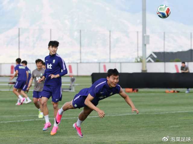 韩足晚报（26.5.28）——从陪练到王牌，吴贤揆世界杯首秀盼进球